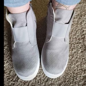 Grey wedge sneakers